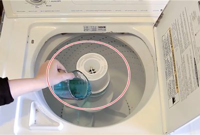Đổ nửa cốc nước này vào máy giặt, mẹo nhỏ siêu lợi hại khiến ai biết cũng muốn làm theo